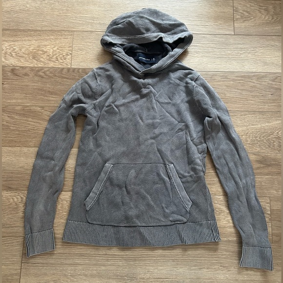 Abercrombie sweater - Picture 1 of 2